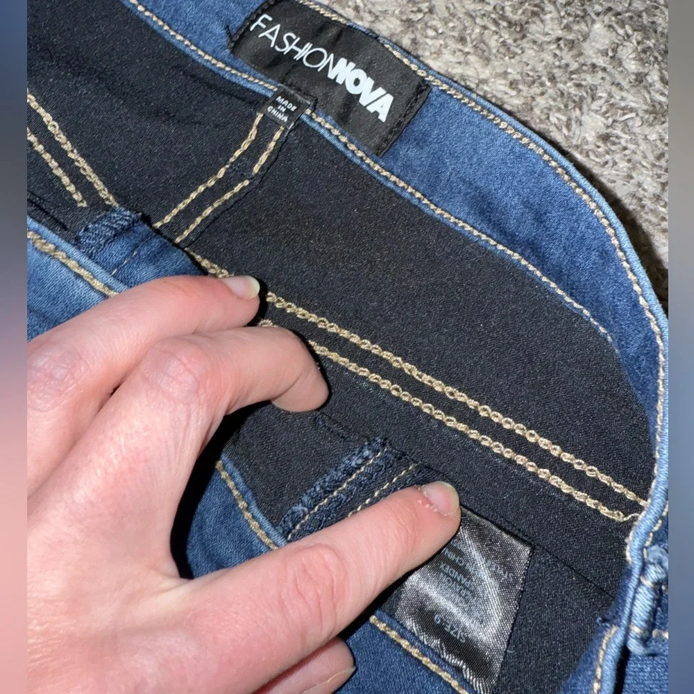 Fashion Nova High Rise skinny jeans size 9 - Picture 4 of 6